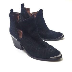 Jeffrey Campbell Women's Cromwell Cutout Western Boot Black Size 6.5